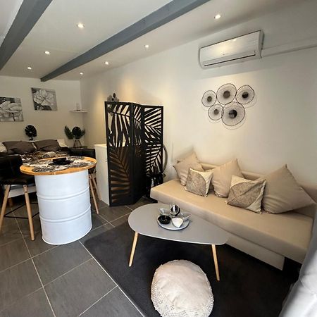 Studio Dans Residence Taradeau Экстерьер фото