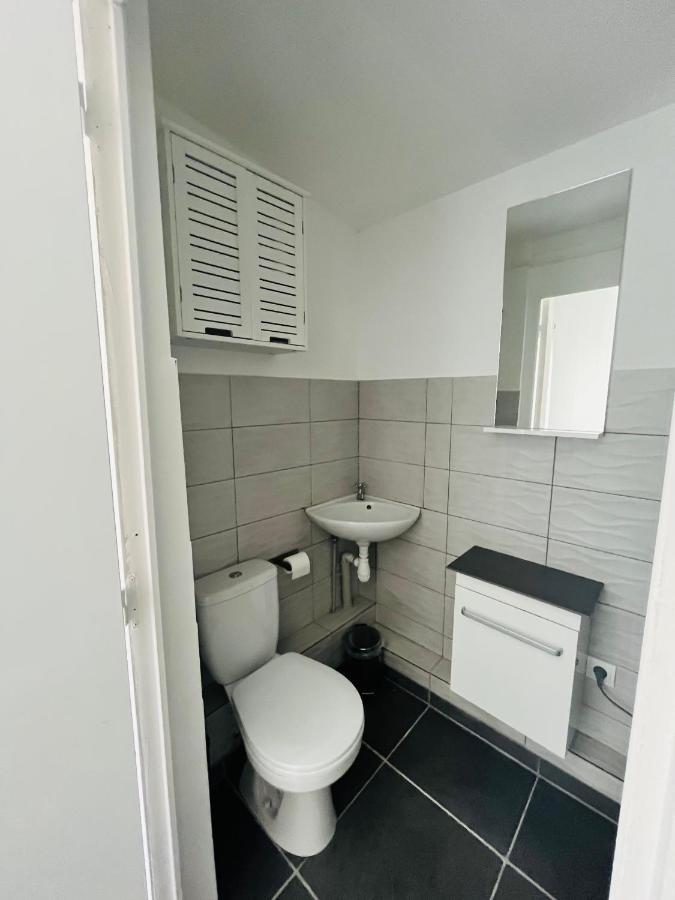 Studio Dans Residence Taradeau Экстерьер фото